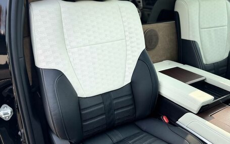 Toyota Sequoia, 2023 год, 24 000 000 рублей, 27 фотография