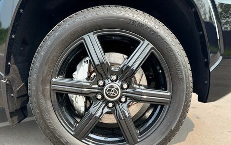 Toyota Sequoia, 2023 год, 24 000 000 рублей, 31 фотография