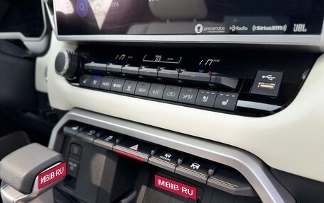 Toyota Sequoia, 2023 год, 24 000 000 рублей, 33 фотография
