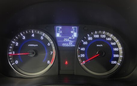 Hyundai Solaris II рестайлинг, 2014 год, 723 000 рублей, 15 фотография