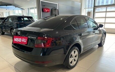 Skoda Octavia, 2018 год, 1 599 000 рублей, 5 фотография