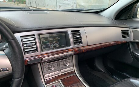 Jaguar XF I рестайлинг, 2008 год, 970 000 рублей, 11 фотография