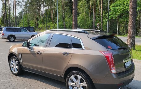 Cadillac SRX II рестайлинг, 2014 год, 1 500 000 рублей, 5 фотография