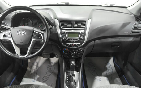 Hyundai Solaris II рестайлинг, 2012 год, 999 000 рублей, 10 фотография
