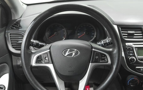 Hyundai Solaris II рестайлинг, 2012 год, 999 000 рублей, 13 фотография