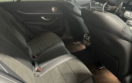 Mercedes-Benz E-Класс, 2021 год, 4 000 000 рублей, 6 фотография