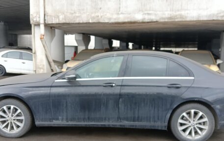 Mercedes-Benz E-Класс, 2019 год, 2 596 050 рублей, 4 фотография