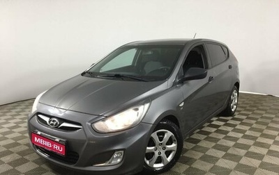 Hyundai Solaris II рестайлинг, 2013 год, 750 000 рублей, 1 фотография