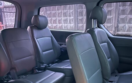 Hyundai Grand Starex Grand Starex I рестайлинг 2, 2016 год, 2 300 000 рублей, 8 фотография