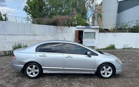 Honda Civic VIII, 2007 год, 800 000 рублей, 2 фотография