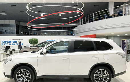 Mitsubishi Outlander III рестайлинг 3, 2014 год, 1 239 000 рублей, 8 фотография