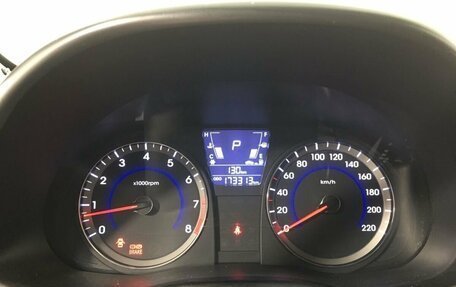 Hyundai Solaris II рестайлинг, 2013 год, 750 000 рублей, 16 фотография