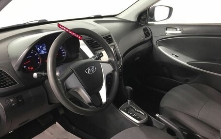 Hyundai Solaris II рестайлинг, 2013 год, 750 000 рублей, 15 фотография