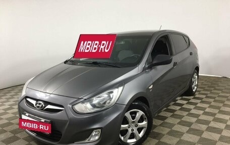 Hyundai Solaris II рестайлинг, 2013 год, 750 000 рублей, 2 фотография