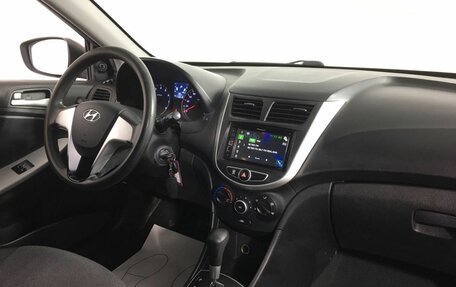 Hyundai Solaris II рестайлинг, 2013 год, 750 000 рублей, 20 фотография