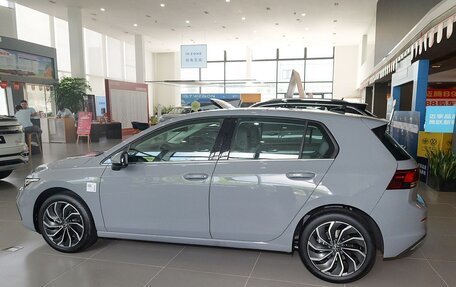 Volkswagen Golf VIII, 2025 год, 3 500 000 рублей, 8 фотография