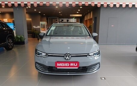 Volkswagen Golf VIII, 2025 год, 3 500 000 рублей, 2 фотография