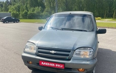 Chevrolet Niva I рестайлинг, 2004 год, 160 000 рублей, 1 фотография