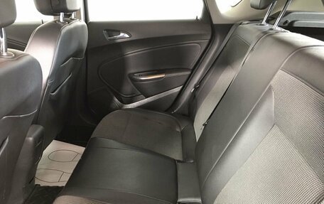 Opel Astra J, 2011 год, 660 000 рублей, 19 фотография
