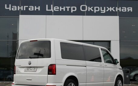 Volkswagen Caravelle T6 рестайлинг, 2020 год, 3 990 000 рублей, 6 фотография