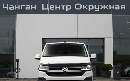 Volkswagen Caravelle T6 рестайлинг, 2020 год, 3 990 000 рублей, 2 фотография