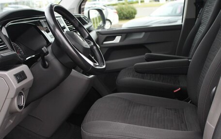 Volkswagen Caravelle T6 рестайлинг, 2020 год, 3 990 000 рублей, 8 фотография