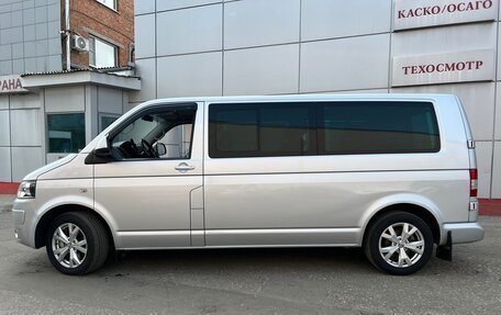 Volkswagen Caravelle T5, 2010 год, 1 650 000 рублей, 4 фотография
