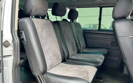 Volkswagen Caravelle T5, 2010 год, 1 650 000 рублей, 7 фотография
