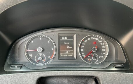 Volkswagen Caravelle T5, 2010 год, 1 650 000 рублей, 20 фотография