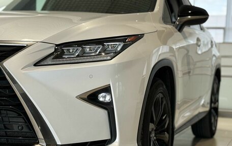 Lexus RX IV рестайлинг, 2018 год, 4 050 000 рублей, 6 фотография
