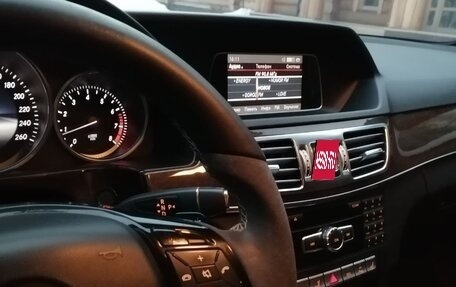 Mercedes-Benz E-Класс, 2013 год, 2 050 000 рублей, 23 фотография