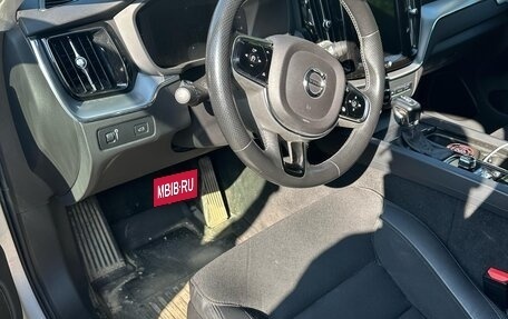Volvo XC60 II, 2019 год, 3 300 000 рублей, 5 фотография