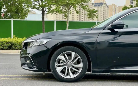 Honda Inspire, 2020 год, 1 800 000 рублей, 14 фотография