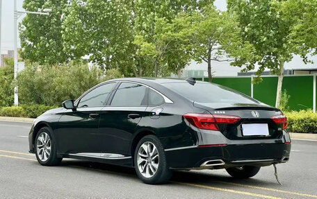 Honda Inspire, 2020 год, 1 800 000 рублей, 16 фотография