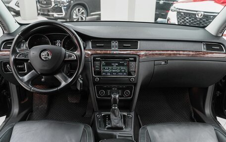 Skoda Superb III рестайлинг, 2014 год, 1 199 000 рублей, 10 фотография