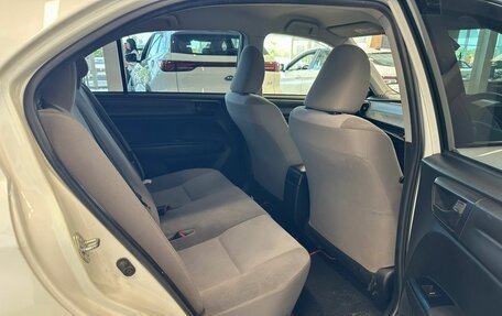 Toyota Corolla, 2015 год, 1 299 000 рублей, 17 фотография