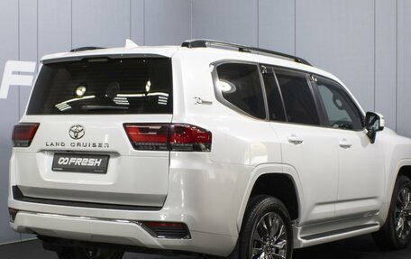 Toyota Land Cruiser, 2021 год, 10 500 000 рублей, 2 фотография
