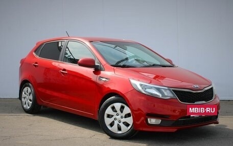 KIA Rio III рестайлинг, 2015 год, 885 000 рублей, 3 фотография