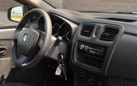 Renault Sandero II рестайлинг, 2015 год, 825 000 рублей, 12 фотография
