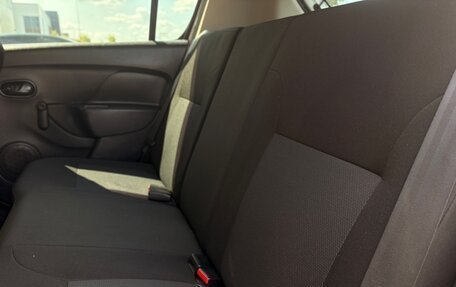 Renault Sandero II рестайлинг, 2015 год, 825 000 рублей, 19 фотография
