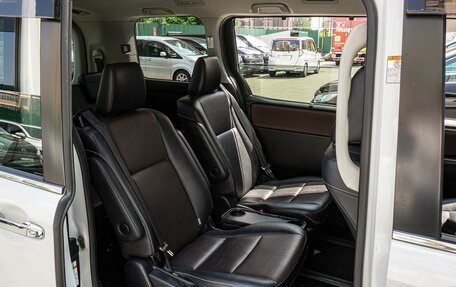 Toyota Esquire I, 2014 год, 2 300 000 рублей, 10 фотография
