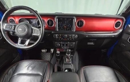 Jeep Wrangler, 2023 год, 4 819 000 рублей, 7 фотография