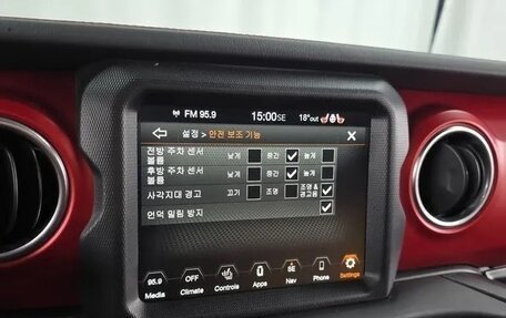 Jeep Wrangler, 2023 год, 4 819 000 рублей, 16 фотография
