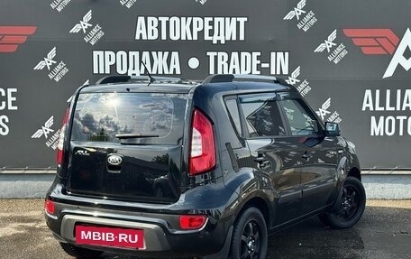 KIA Soul I рестайлинг, 2013 год, 990 000 рублей, 8 фотография