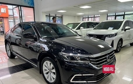 Volkswagen Passat B8 рестайлинг, 2021 год, 2 143 000 рублей, 3 фотография