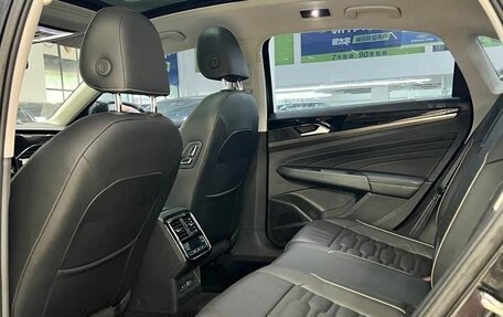 Volkswagen Passat B8 рестайлинг, 2021 год, 2 143 000 рублей, 12 фотография