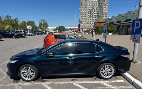 Toyota Camry, 2018 год, 2 999 000 рублей, 4 фотография
