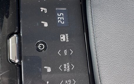 Toyota Camry, 2018 год, 2 999 000 рублей, 16 фотография