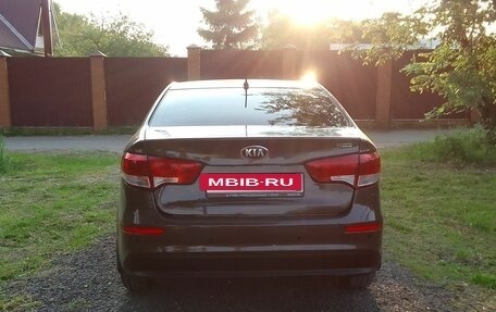 KIA Rio III рестайлинг, 2015 год, 1 030 000 рублей, 4 фотография