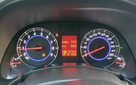 Infiniti FX II, 2011 год, 1 450 000 рублей, 4 фотография